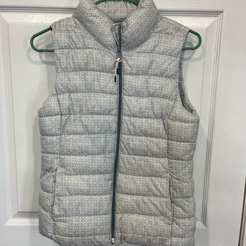 Women’s gap puffer vest